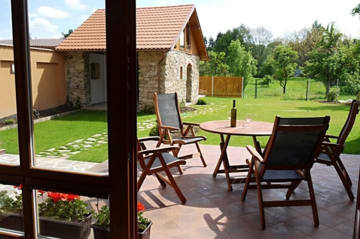Hotel Domecek Milevsko Extérieur photo